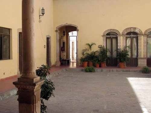 Paseo por Mexico Casa de la Cultura de Calvillo