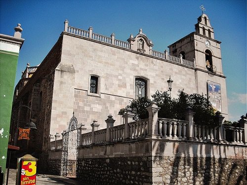 Paseo por Mexico Parroquia del Señor del Salitre en Calvillo