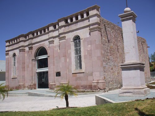 Paseo por Mexico Teatro Ramón García Anguiano en Rincón de Romos