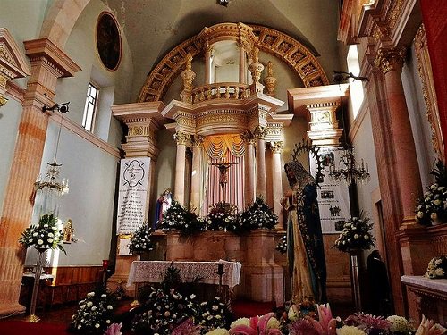 Paseo por Mexico Interior de la Parroquia Señor de las Angustias en Rincón de Romos