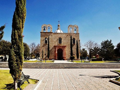 Paseo por Mexico Parroquia de Nuestra Señora del Refugio en Tepezalá
