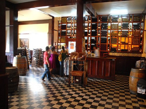 Paseo por Mexico Bodegas Santo Tomas en Ensenada