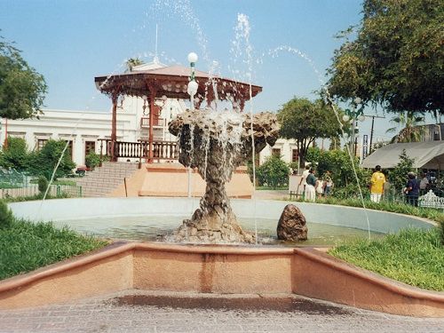 Paseo por Mexico Jardín Velaco La Paz