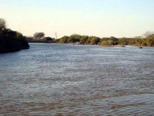 Paseo por Mexico Rio de Agua Dulce en Loreto