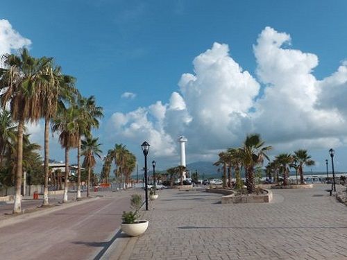 Paseo por Mexico Malecón Costero de Loreto