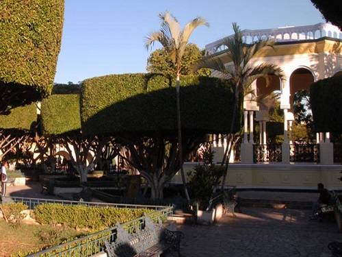 Paseo por Mexico Parque Benito Juárez de Comitán de Domínguez