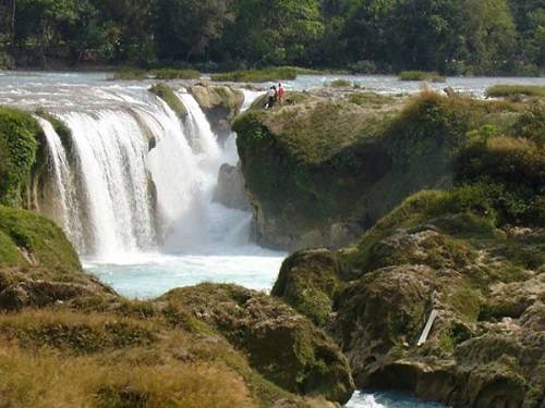 Paseo por Mexico Cascadas Las Nubes en Maravilla Tenejapa