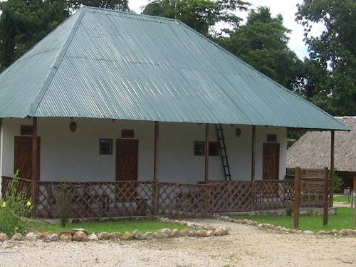 Paseo por Mexico Campamento Turístico El Chanaj en Ocosingo