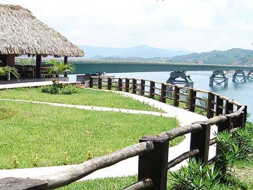 Paseo por Mexico Jun Jnobentik Puente Chiapas en Ocozocoautla de Espinosa