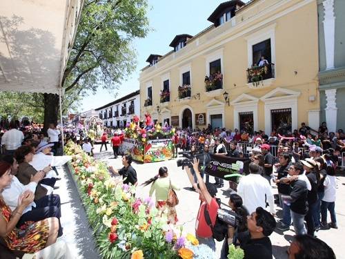 Paseo por Mexico Feria de la Primavera y de la Paz de San Cristóbal de las Casas