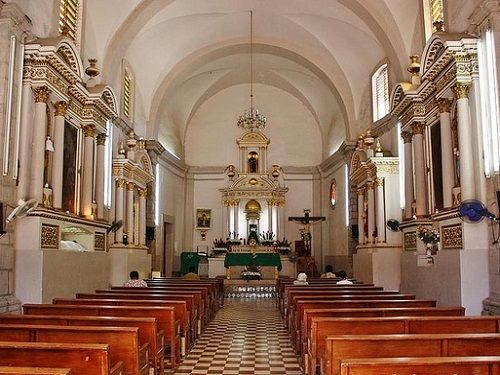 Paseo por Mexico Interior de la Parroquia de San Francisco de Asís en Amacuzac