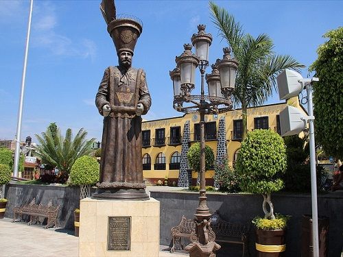 Paseo por Mexico Monumento al Chinelo en Atlatlahucan