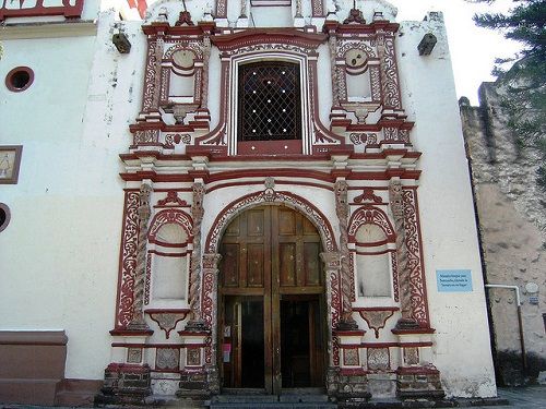 Paseo por Mexico Parroquia Nuestra Señora de la Natividad en Cuernavaca