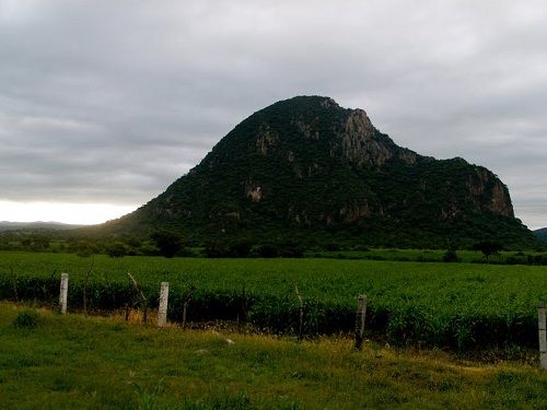 Paseo por Mexico Un poco mas del Centro eco turístico Cerro El Chumil en Jantetelco