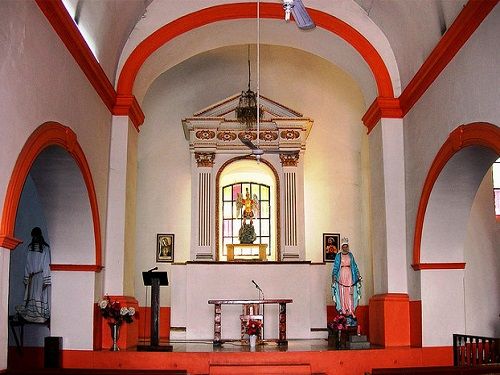 Paseo por Mexico Interior de la Capilla San Miguel Arcángel en Jojutla