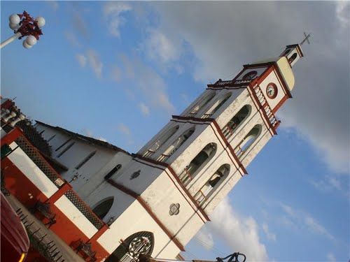 Paseo por Mexico Templo de San José en Acateno 