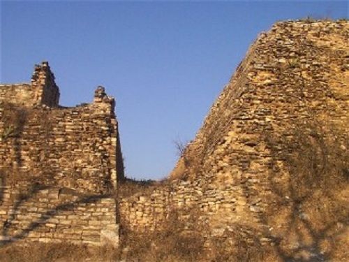 Paseo por Mexico Pirámides las Torres en Acateno