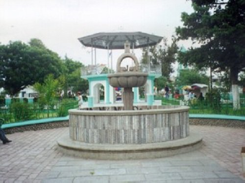 Paseo por Mexico Kiosco y fuente de Amozoc