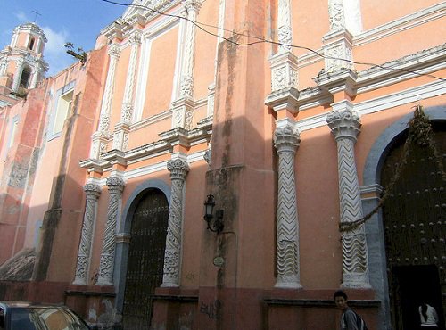 Paseo por Mexico Convento e Iglesia de las Clarisas de Atlixco