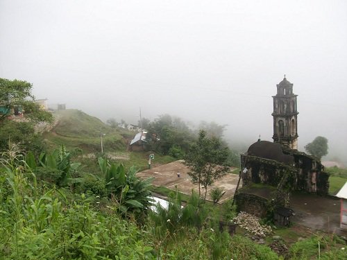 Paseo por Mexico Templo parroquial a la Virgen de la Purísima Concepción en Camocuautla