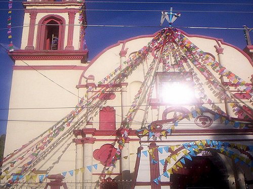 Paseo por Mexico Iglesia de Guadalupe en Chalchicomula de Sesma