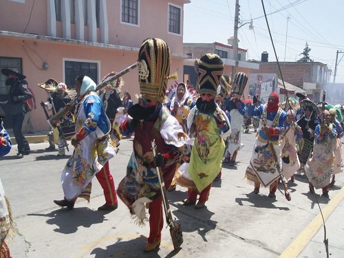 Paseo por Mexico Tradicional carnaval de Chiautzingo