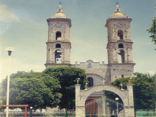 Paseo por Mexico Templo del Divino Rostro en Coatzingo