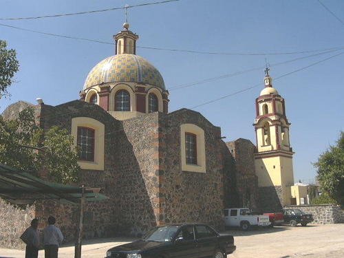 Paseo por Mexico Iglesia de San Martín Zoquiapan en Coronango