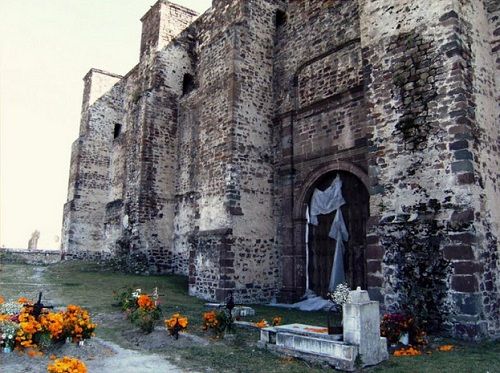 Paseo por Mexico Alrededores de ex convento Franciscano de Cuautinchán