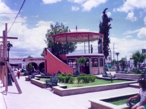 Paseo por Mexico Kiosco de Cuautlancingo