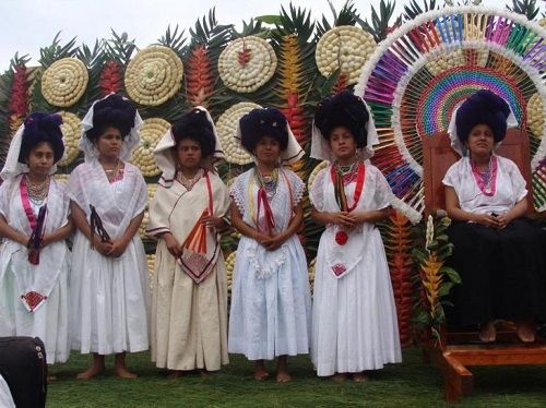 Paseo por Mexico La Feria del Huipil en Cuetzalan del Progreso