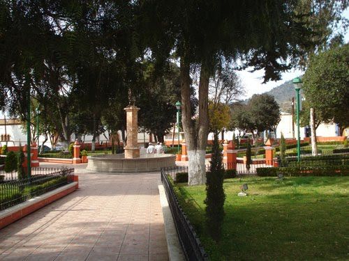 Paseo por Mexico Zócalo de Cuyoaco