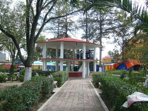 Paseo por Mexico Kiosco de General Felipe Angeles