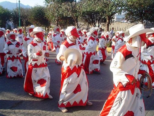 Paseo por Mexico Carnaval de Huauchinango