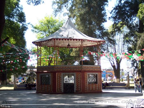 Paseo por Mexico Kiosco de Huejotzingo