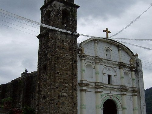 Paseo por Mexico Iglesia Parroquial de Chicontla en Jopala