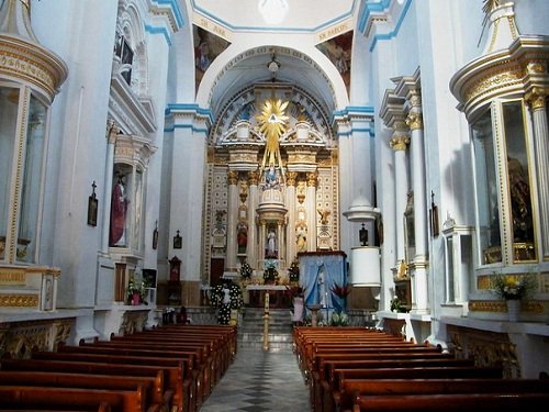 Paseo por Mexico Interior de Templo parroquial de Santa María de la Asunción en Molcaxac