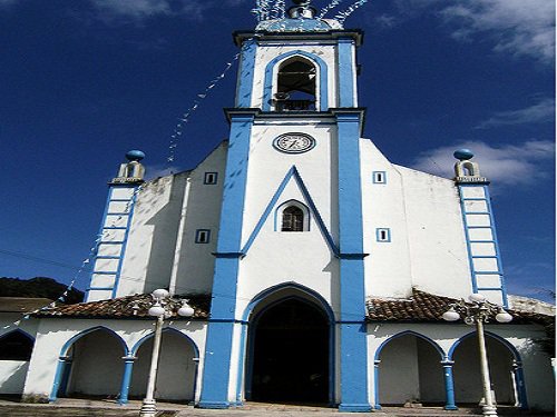 Paseo por Mexico Iglesia Parroquial a  Santa María de la Natividad en Nauzontla