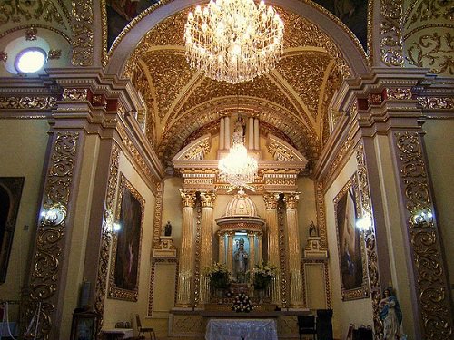 Paseo por Mexico Interior de Iglesia parroquial dedicada a San Buenaventura en Nealtican