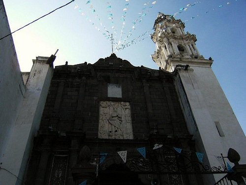 Paseo por Mexico Iglesia de la Soledad en Puebla