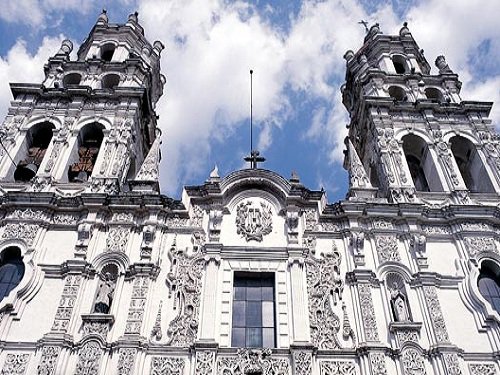 Paseo por Mexico Templo de la Compañía de Jesús en Puebla