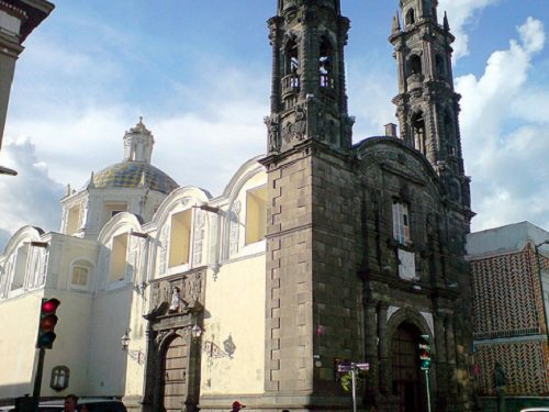 Paseo por Mexico Templo de San Cristóbal en Puebla