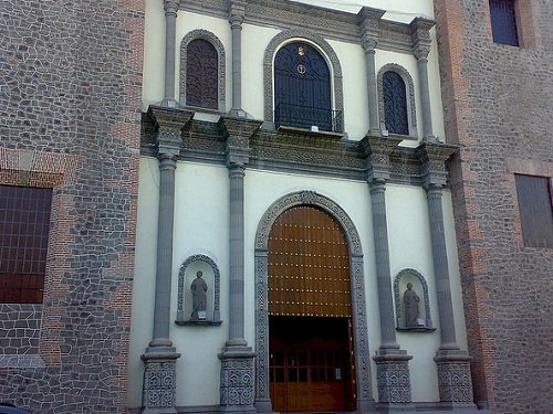 Paseo por Mexico Parroquia Nuestra Señora del Sagrado Corazón en Puebla