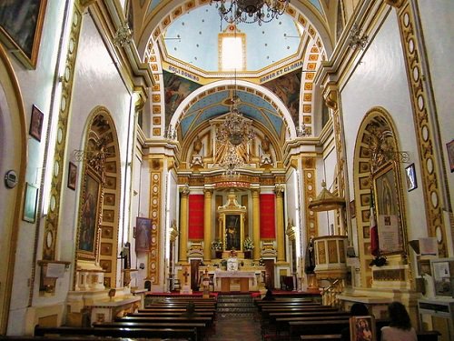 Paseo por Mexico Interior de Templo de San Roque en Puebla