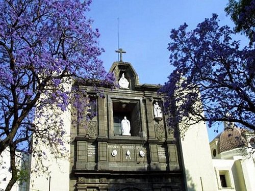 Paseo por Mexico Iglesia de la Concordia en Puebla