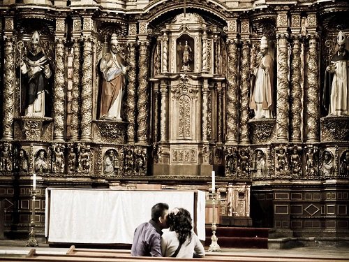 Paseo por Mexico Interior de Templo de Santo Domingo en Puebla