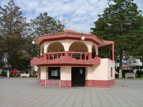 Paseo por Mexico Kiosco de Rafael Lara Grajales