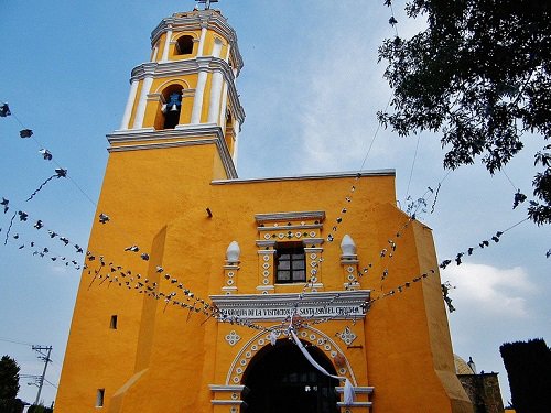 Paseo por Mexico Parroquia de Santa Isabel Cholula