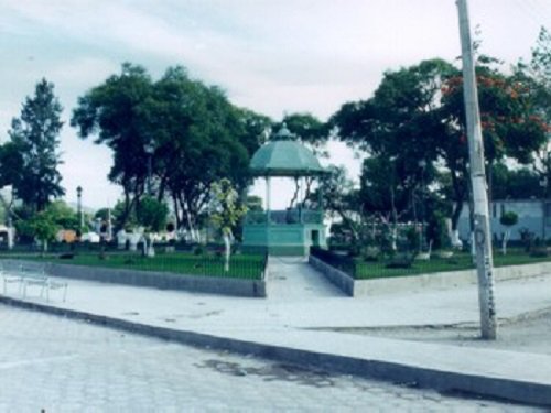 Paseo por Mexico Kiosco de Santiago Miahuatlán