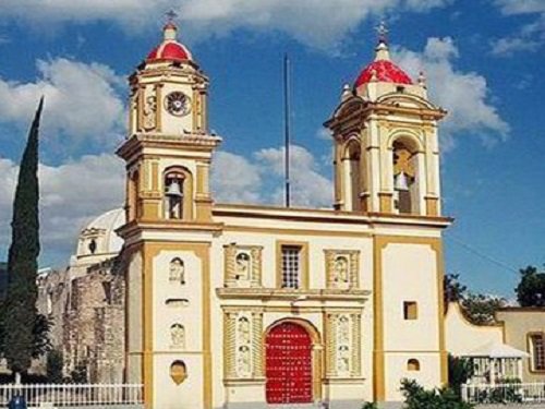 Paseo por Mexico Iglesia de Alseseca en Tecamachalco